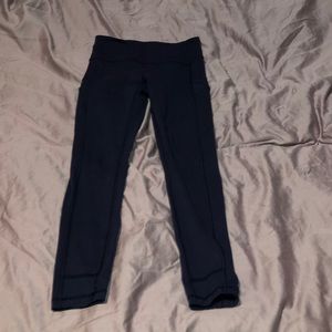 Kids blue ivivva leggings with pockets